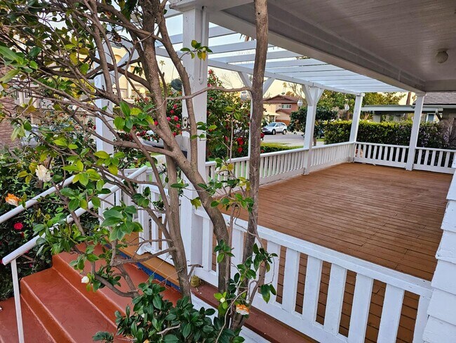 Foto del edificio - 63-69 S Greenwood Ave