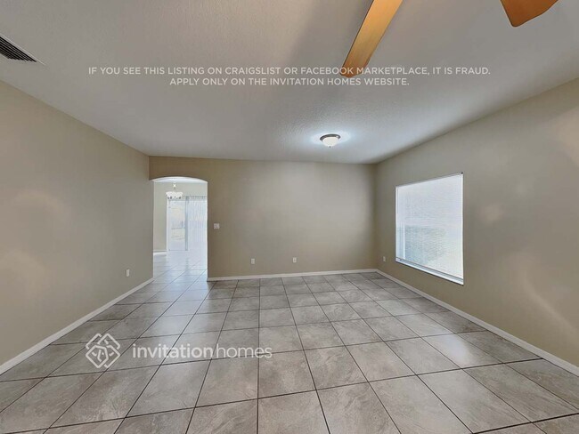 Building Photo - 10851 Newbridge Dr