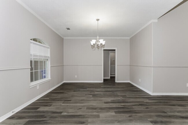 Building Photo - 14215 Ella Lee Ln