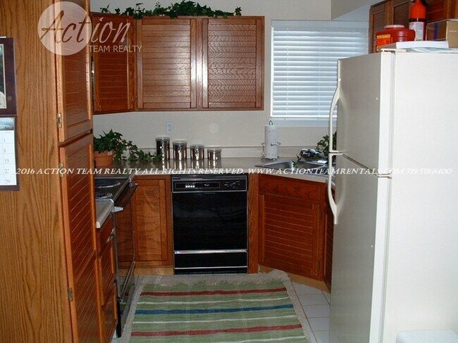 Foto del edificio - 6067 Wisteria Dr