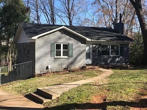 Foto principal - 4025 Hiddenbrook Dr