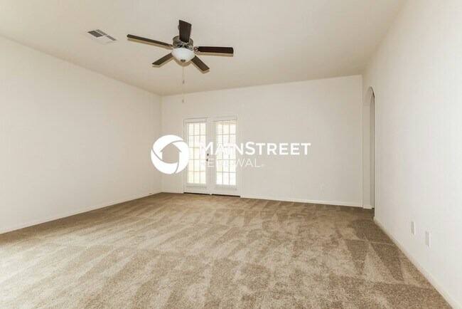 Foto del edificio - 3 Bedroom Pet-Friendly Home in Magnolia, TX with Main Street Renewal