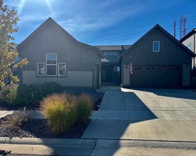 Front - 8340 Estes Park Ave