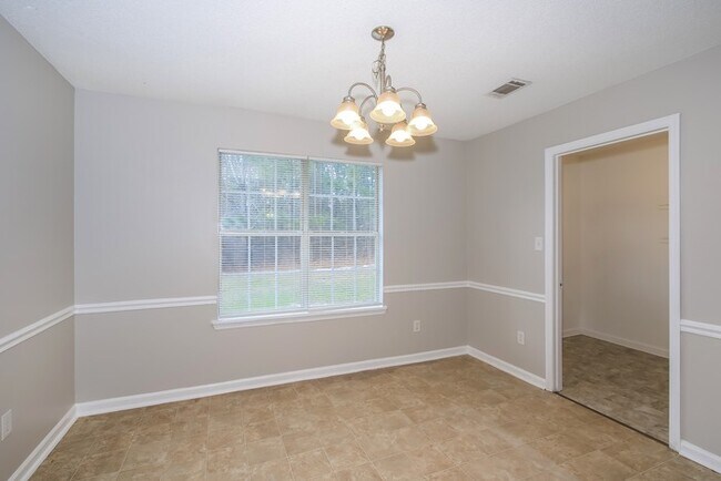 Foto del edificio - 2819 Bradford Ct
