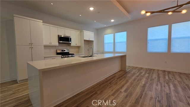 Building Photo - 436 Village