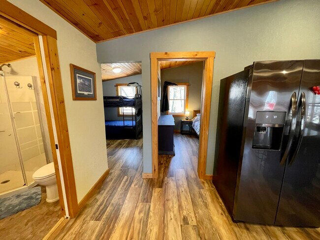 Foto del edificio - 2154 Twin Springs Rd