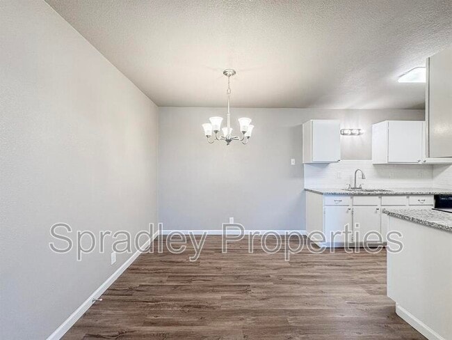 Building Photo - 120 W Main St