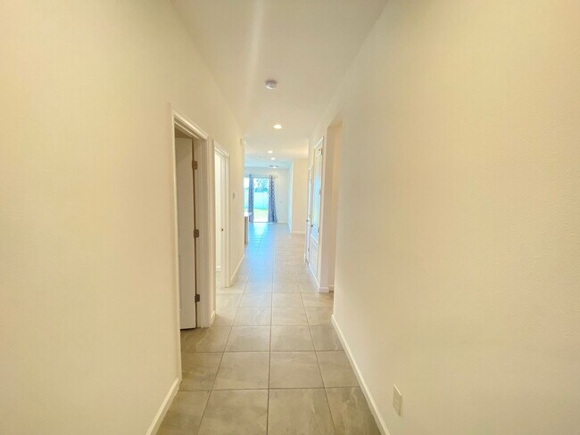 Foto del edificio - 1273 Hendon Lp