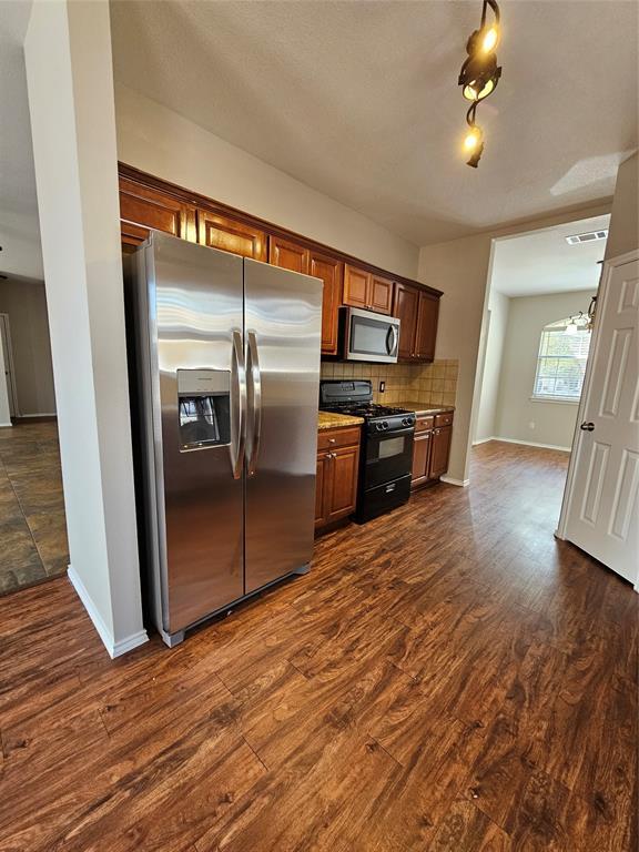 Foto del edificio - 789 Covent Dr