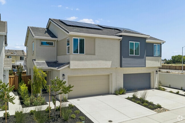 Building Photo - Echo Paired Homes