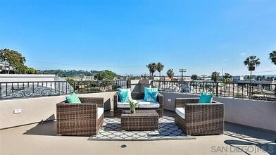 Building Photo - 5051 Savannah St