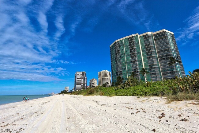 Foto del edificio - 4651 Gulf Shore Blvd N