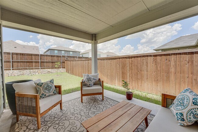 Building Photo - 2416 Rocky Mountain Dr