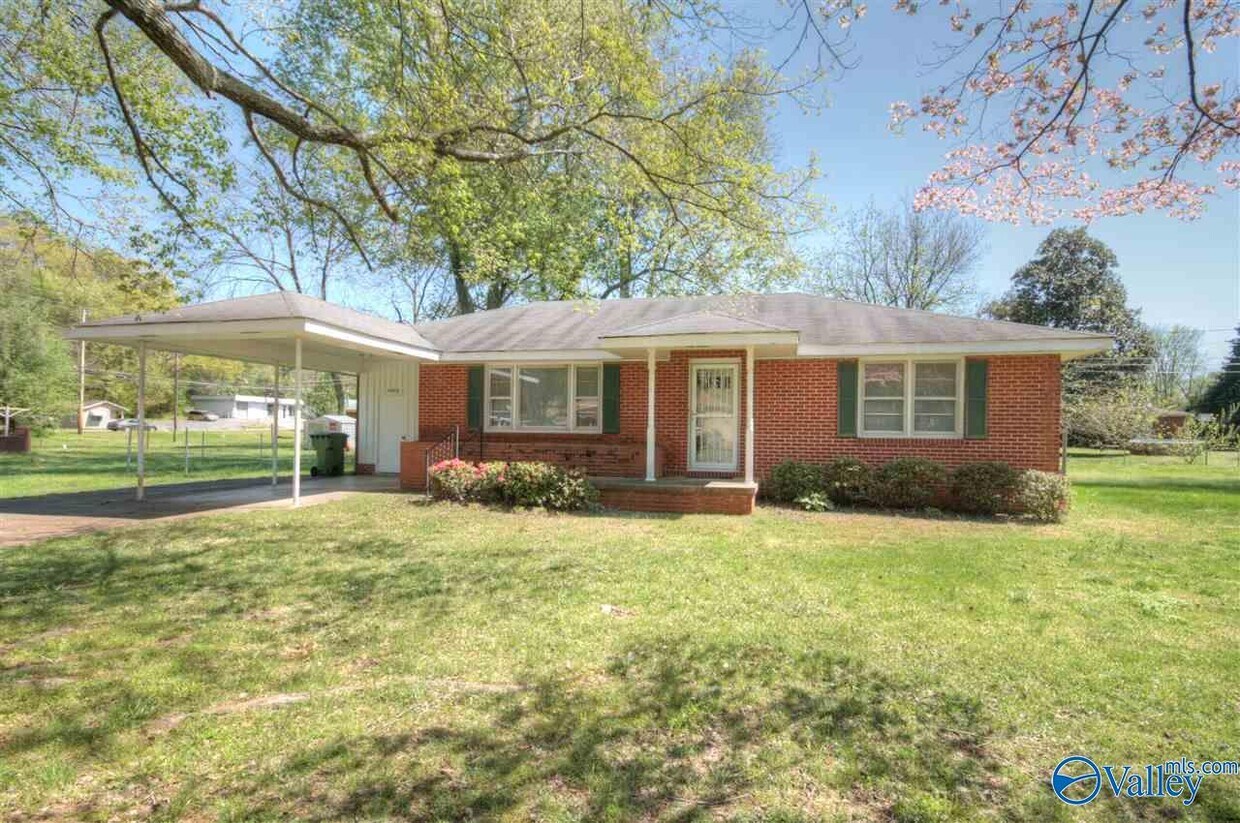 Primary Photo - 2803 Mallory Ave NW