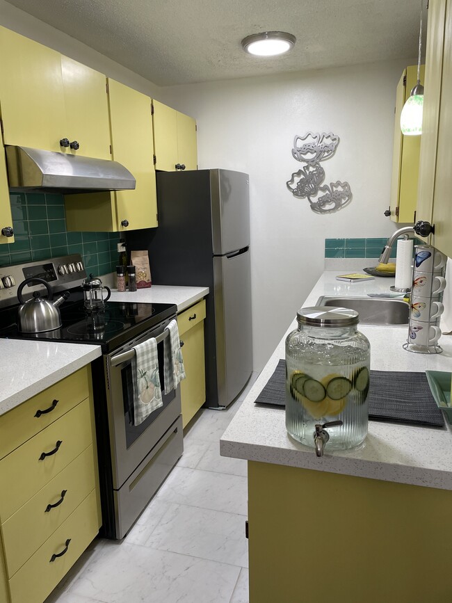 Building Photo - Cochise Apartments