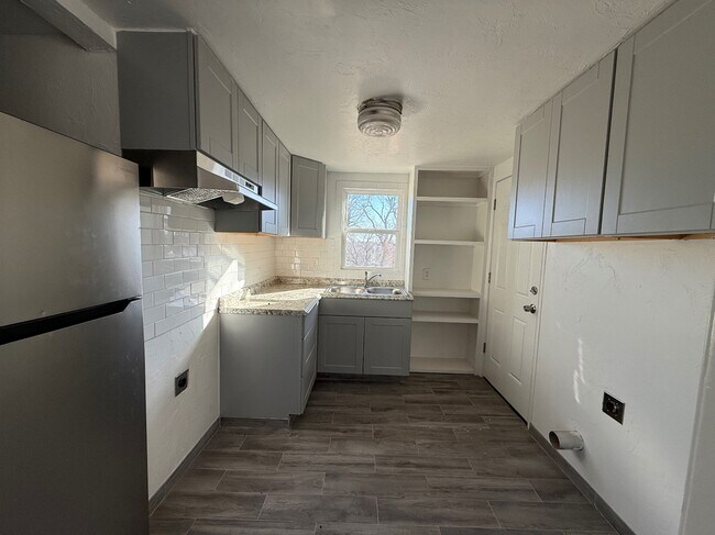 Foto del edificio - 4400 NE 16th Terrace