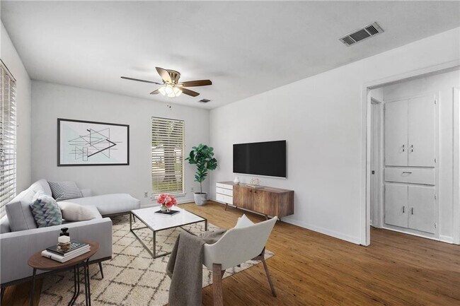 Foto del edificio - 123 Coleman St