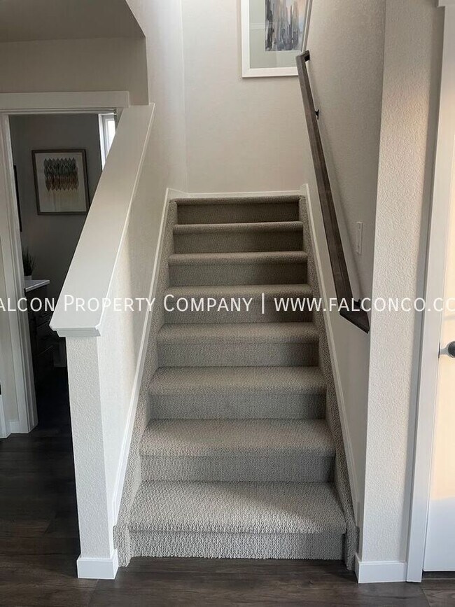 Foto del edificio - 8224 Harvey Logan Dr