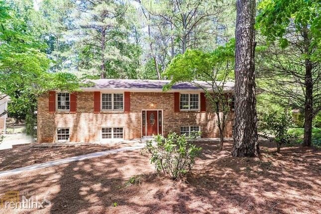 Foto principal - 4 br, 2 bath House - 410 Killian Hill Rd