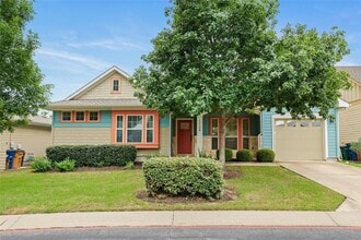 Building Photo - 11108 Railway Ln