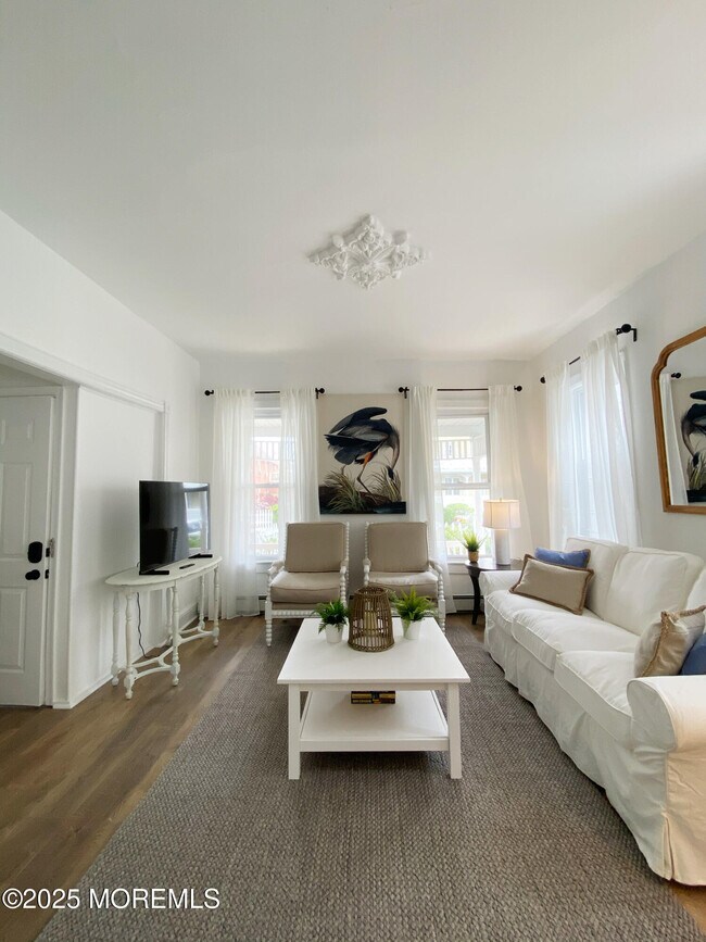 Foto del edificio - 22 Embury Ave