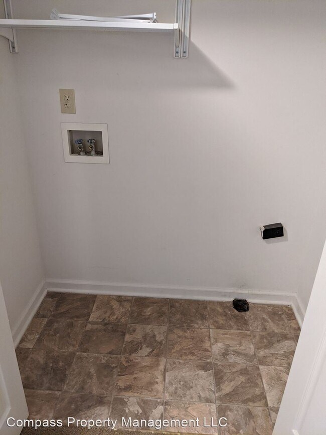 Foto del edificio - 2 br, 2 bath House - 69 Virgil Dr.