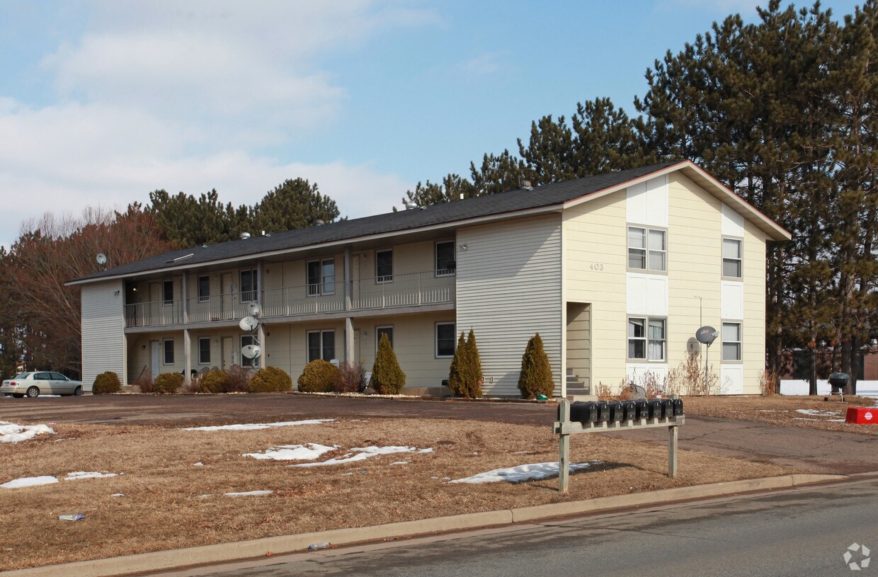 Primary Photo - 403 28th Ave W