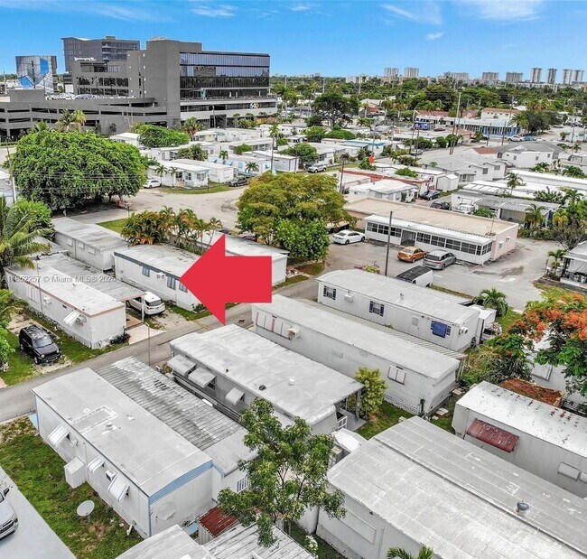 Foto del edificio - 345 Maple St
