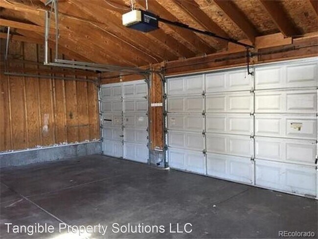 Building Photo - 4 br, 1 bath House - 3500 W. 53rd Avenue