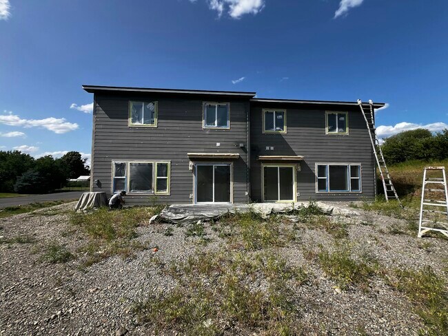Building Photo - 1808 N Coach Ln