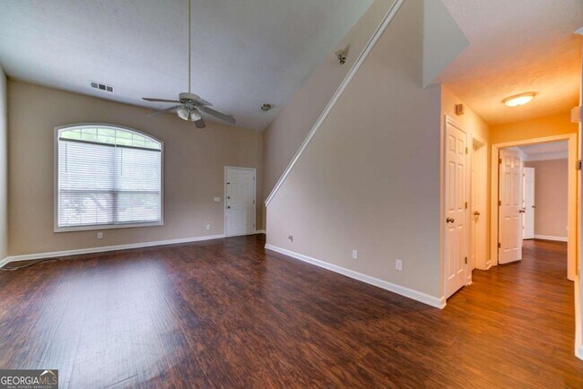 Building Photo - 3171 Serenade Ct