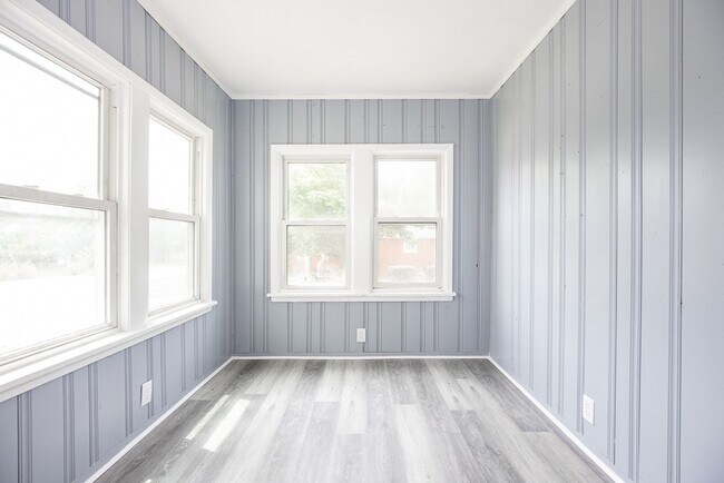 Building Photo - Charming 4-Bedroom Property || $1200 Rent Special Offer