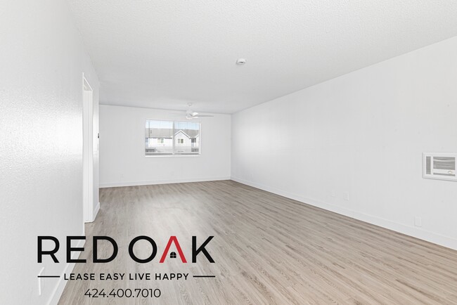 Foto del edificio - ~1 Month FREE~ Welcoming Two Bedroom with ...