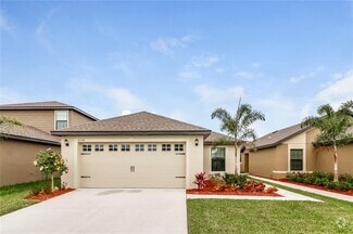 Building Photo - 2136 Peyto Wy