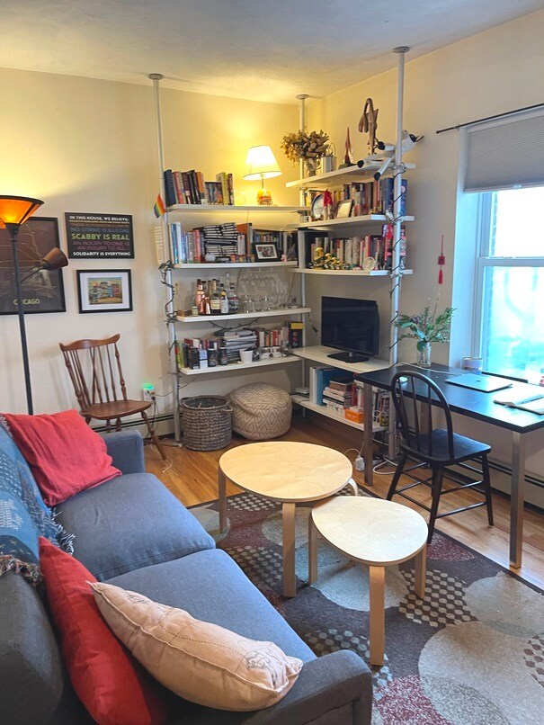 Primary Photo - 120 Berkshire St