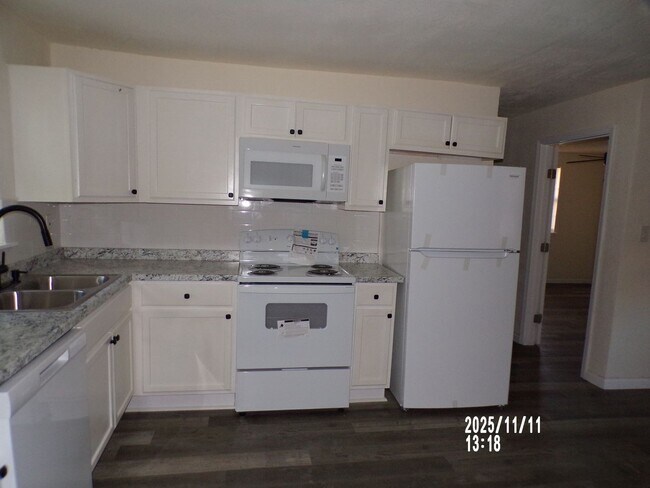 Foto del edificio - 1607 NW Lincoln Ave