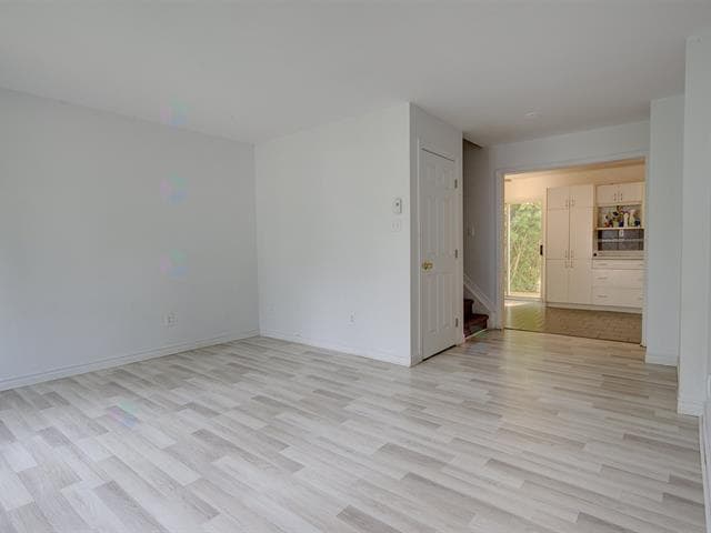 Building Photo - 1192 Rue Bel-Air