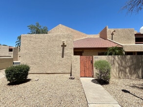 Building Photo - 4219 W Calavar Rd