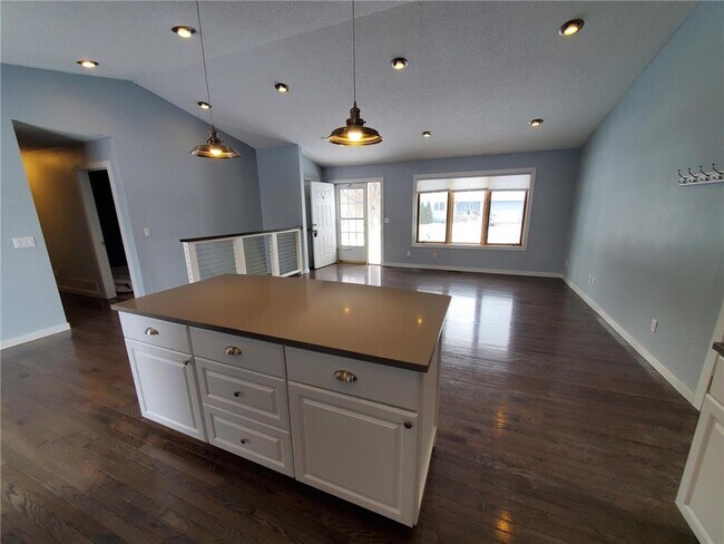 Building Photo - 11215 3rd St