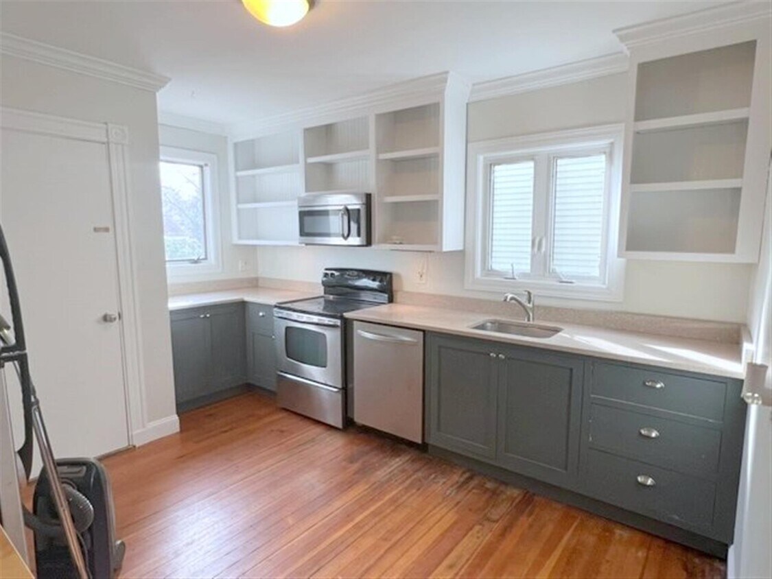 Foto principal - 234 Harvard St