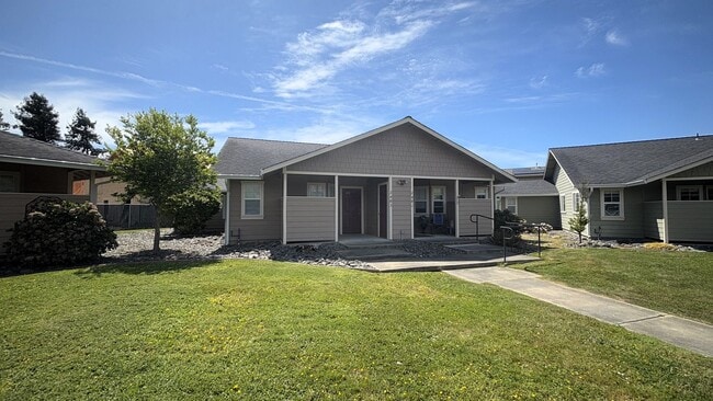 Building Photo - Senior Living Community (55+) - Standalone...