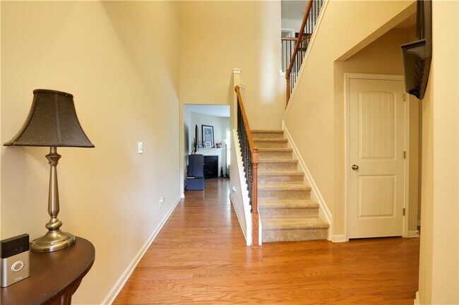 Foto del edificio - 5820 Shiloh Woods Dr