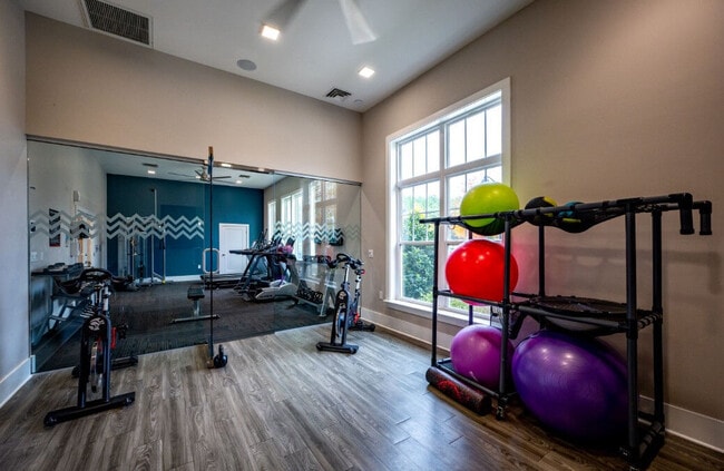 Foto del edificio - Ventana Townhomes