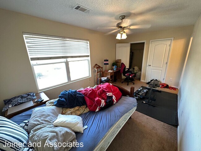 Foto del edificio - 3 br, 2 bath House - 206 Bridgewater Cir.