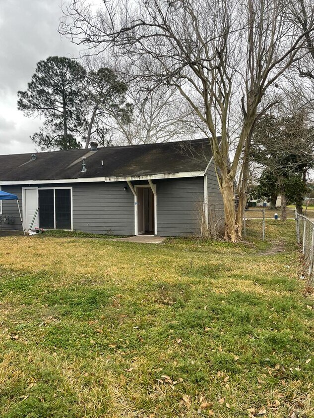 Primary Photo - 7301 Brockley Ln