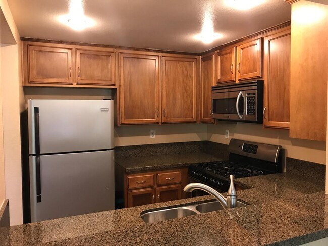 Foto del edificio - 24105 Del Monte Dr