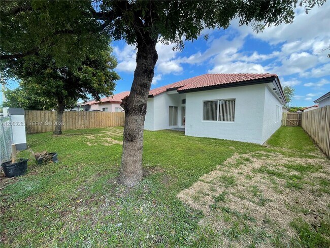 Foto del edificio - 13421 SW 280th Ter