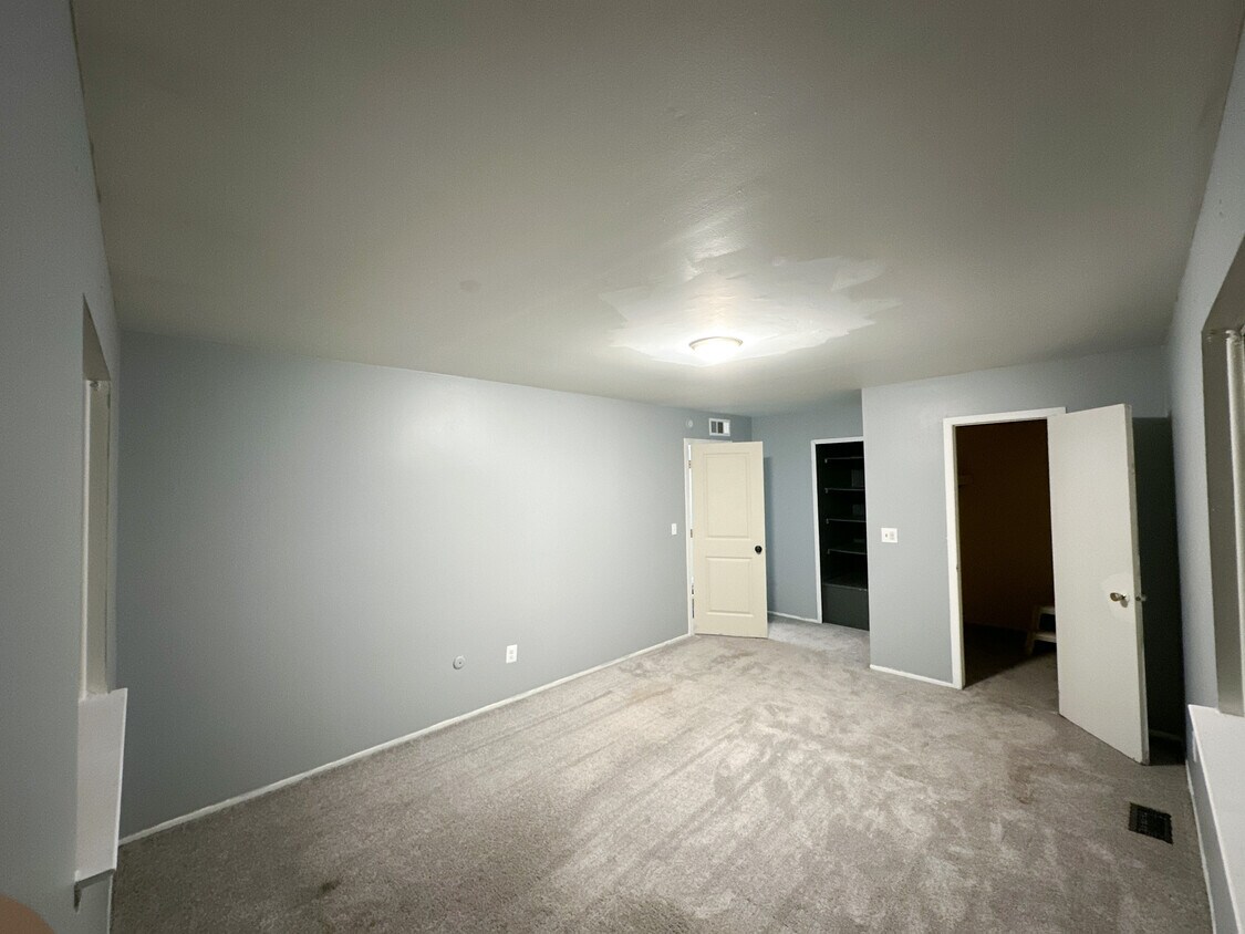 15537 Dupage Blvd, Taylor, MI 48180 Townhome Rentals in Taylor MI