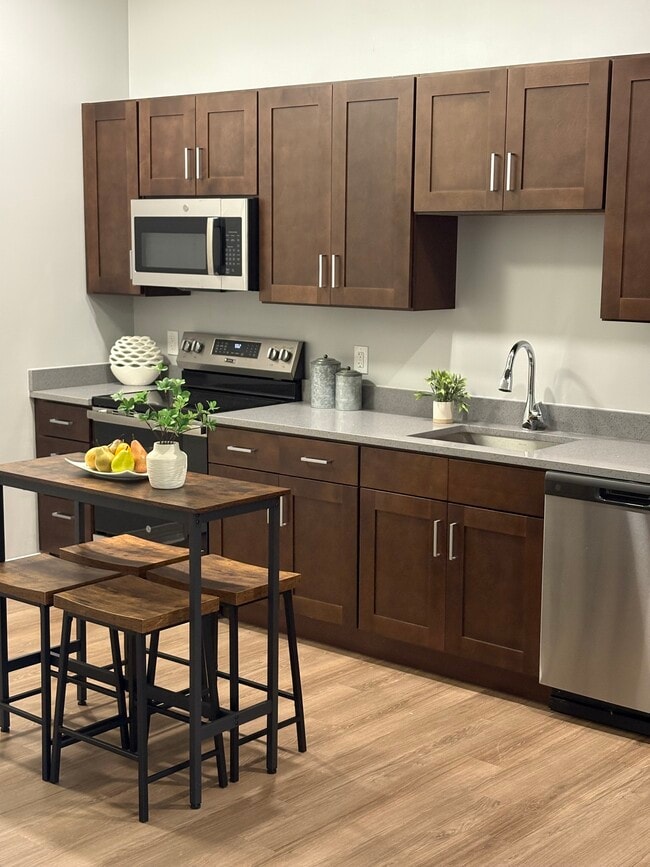 Foto del edificio - Residences at Chestnut