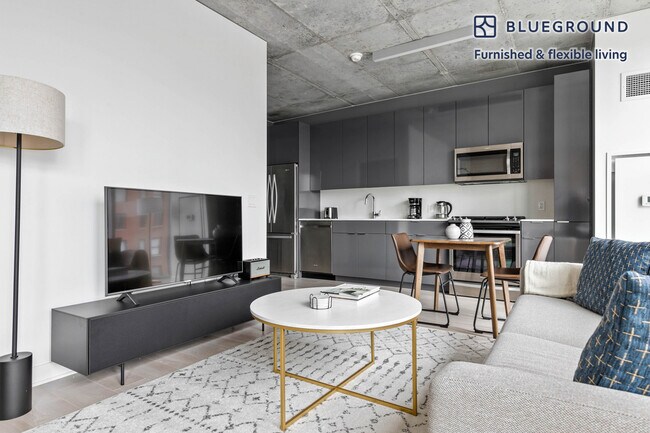 Foto del edificio - 311 W Illinois St